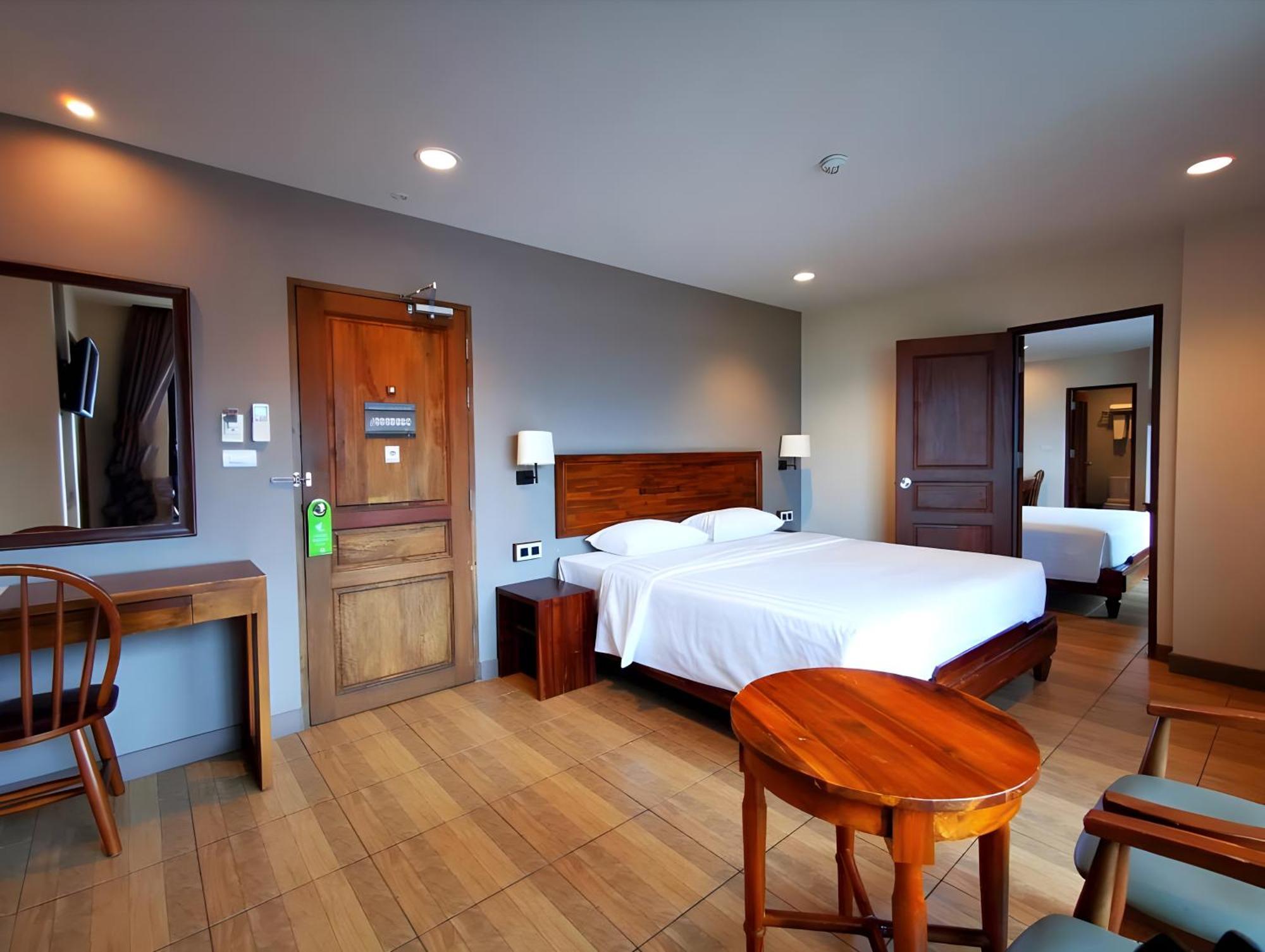 Mangrove Prestige Hotel На Джомтьен Экстерьер фото