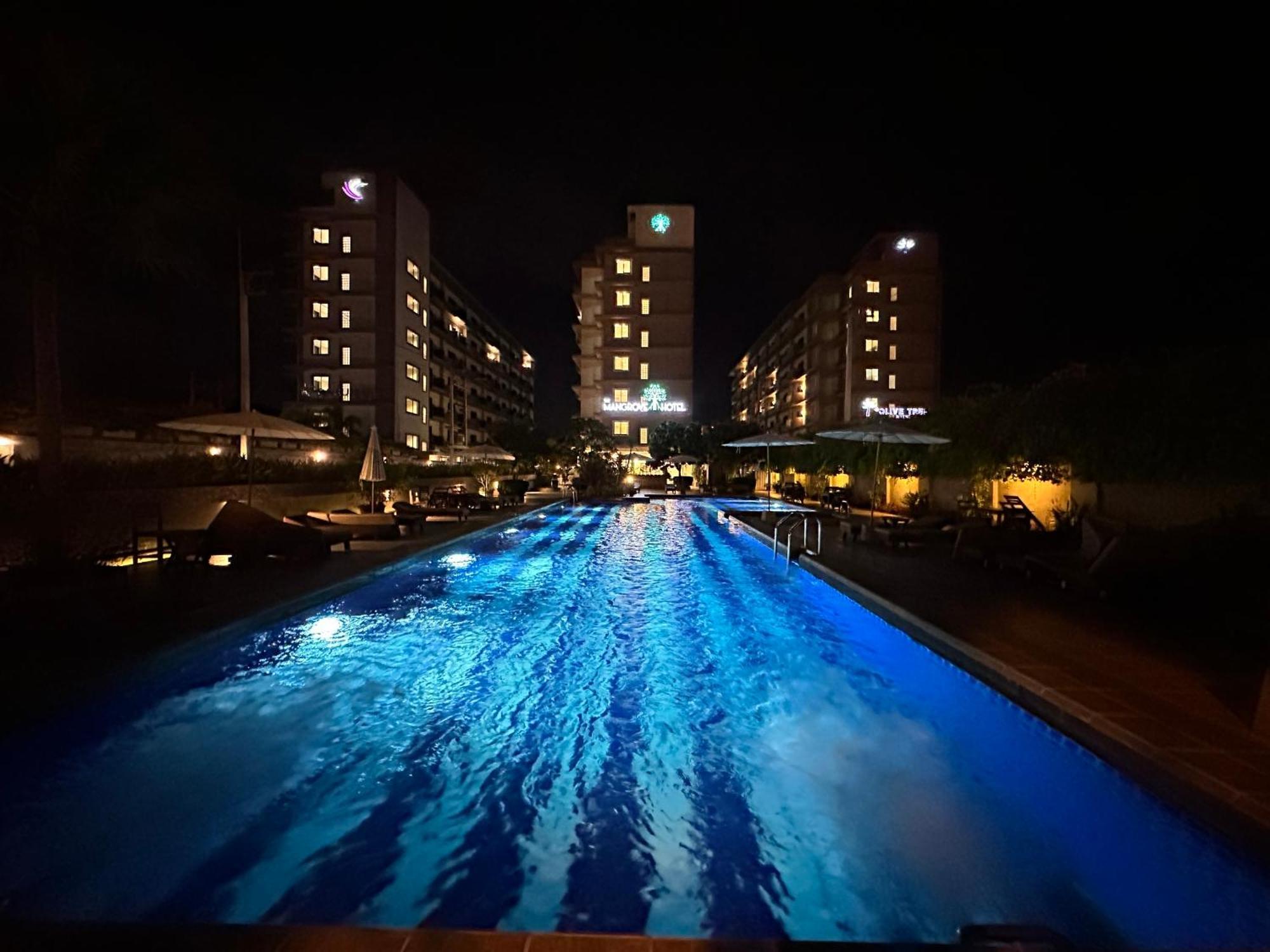 Mangrove Prestige Hotel На Джомтьен Экстерьер фото